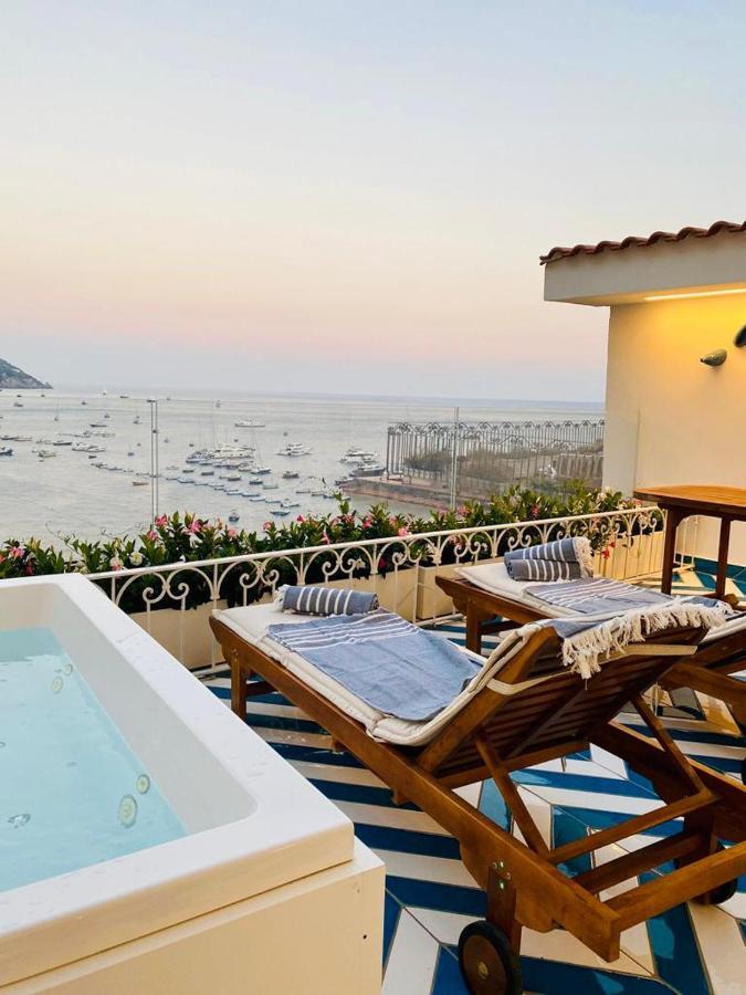 Villa Diamond Luxury Suite Positano Exterior photo